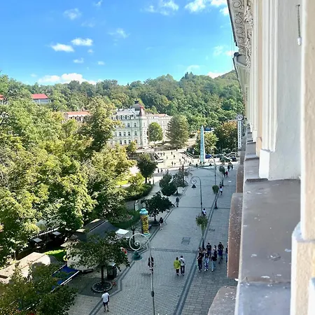 Apartment Th Karlovy Vary Room photo