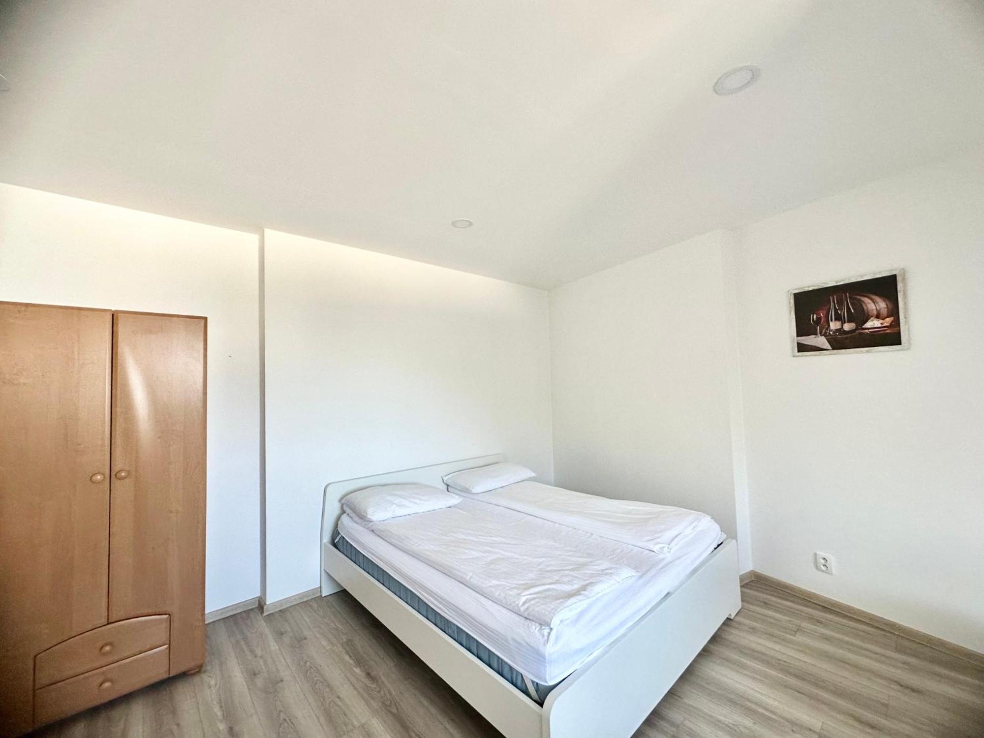 Apartment Th Karlovy Vary