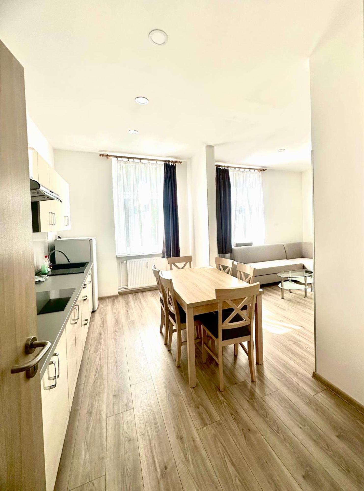 Th Apartment